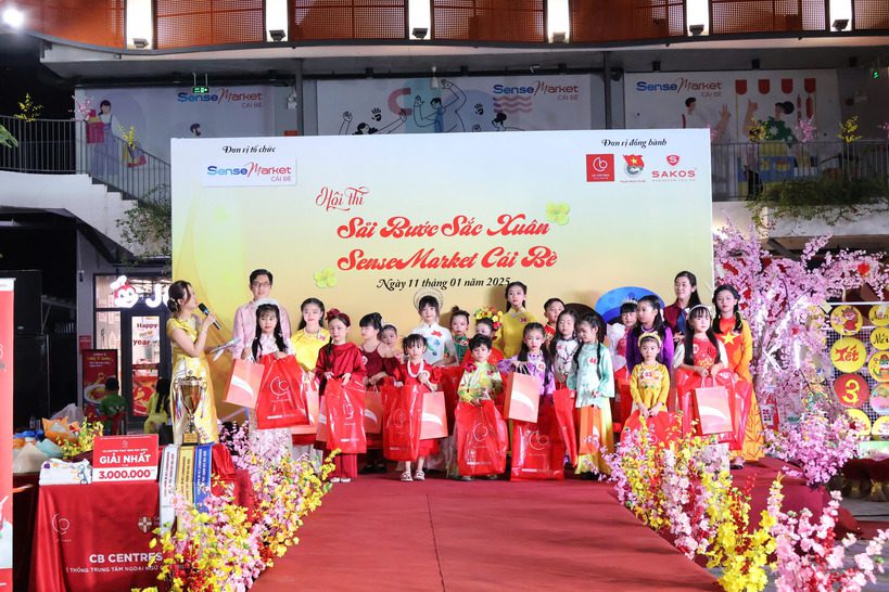 TTTM SENSEMARKET CÁI BÈ TỔ CHỨC HỘI THI SẢI BƯỚC SẮC XUÂN 2025 DÀNH CHO TRẺ EM